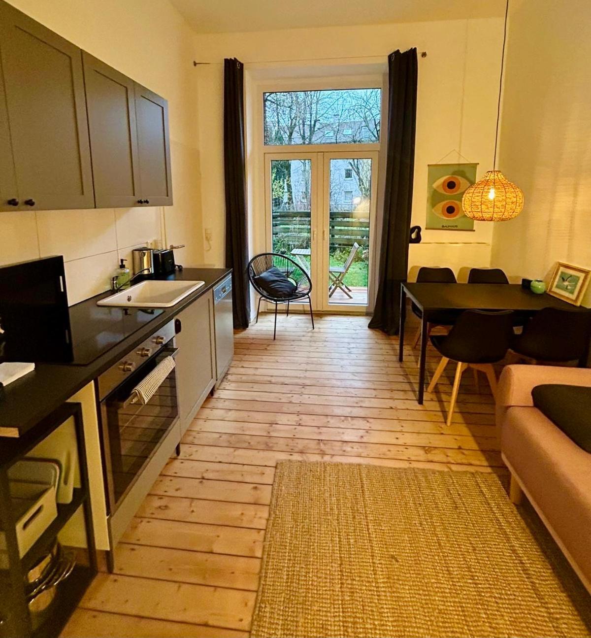 Feelslikehome - Stylische Und Zentrale Altbauwohnung Mit Terrasse&Garten Μπόχουμ Εξωτερικό φωτογραφία